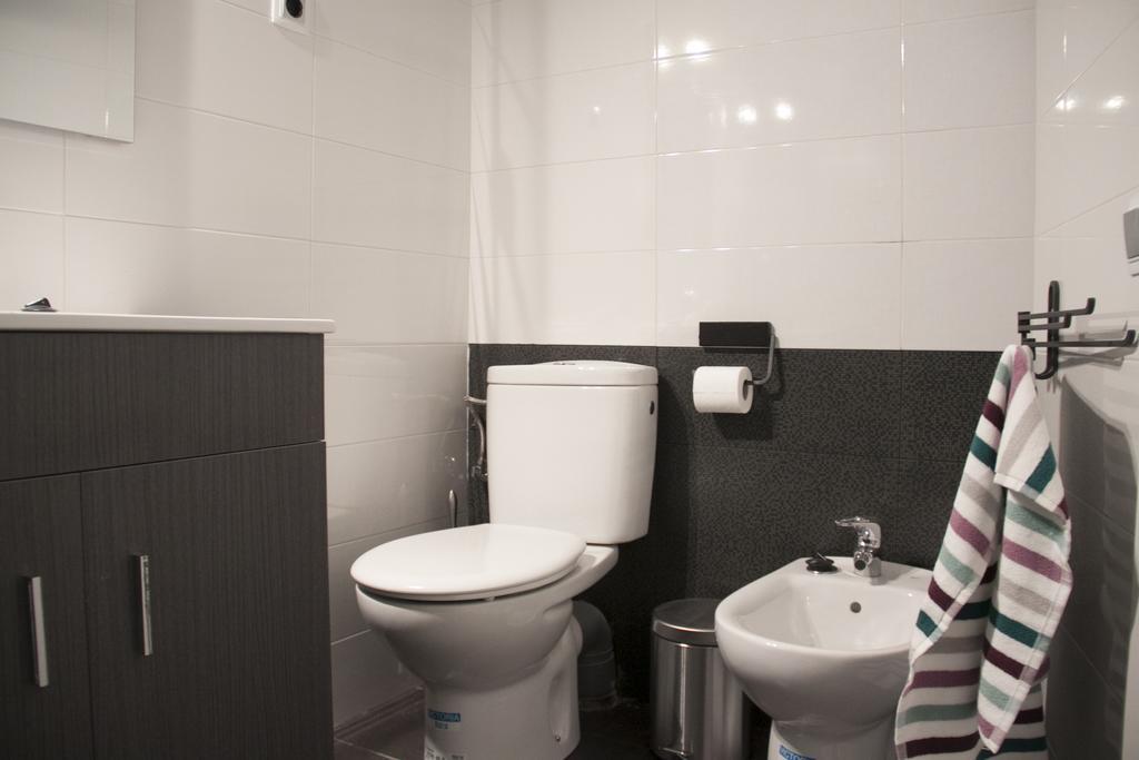 Idyllic Apartment With Terrace Барселона Номер фото